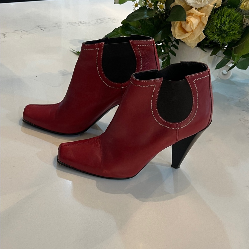 Donald J. Pliner Red Leather Ankle Booties